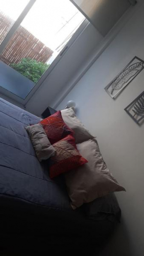 Moderno departamento con balcón en Recoleta